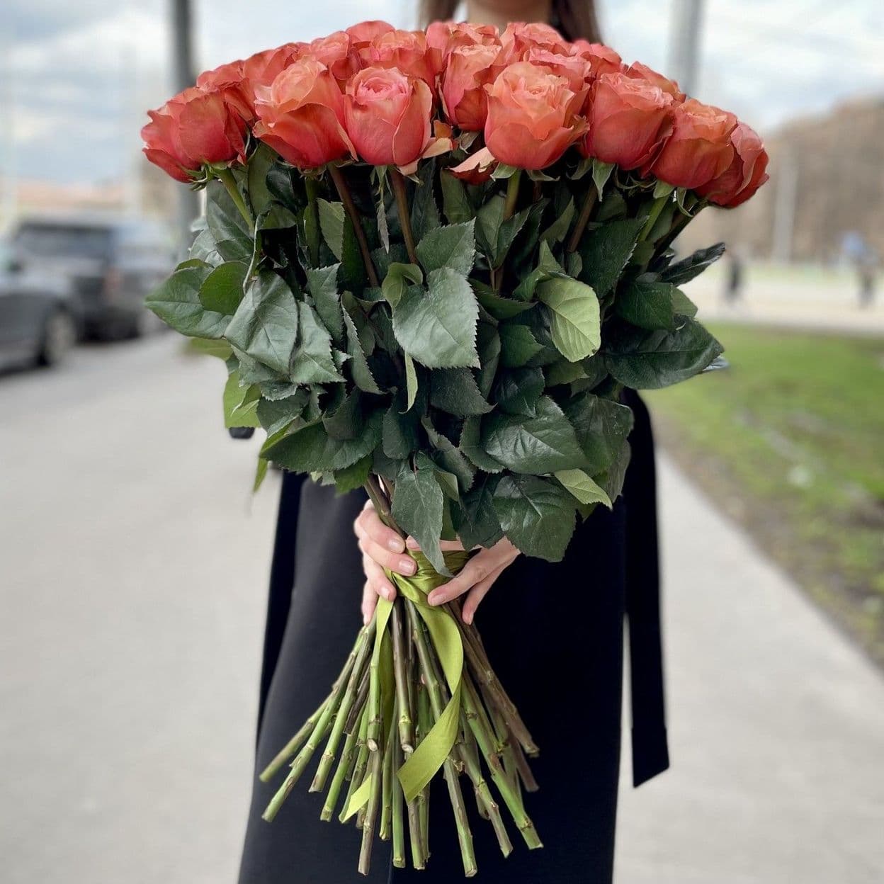 Купить Пионовидная роза Kahala 70 см