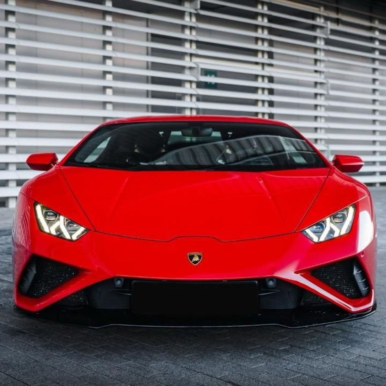 Купить Lamborghini Huracan Evo