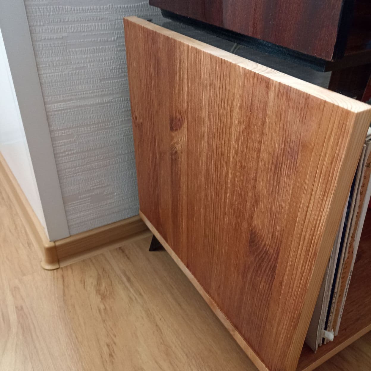 Купить Консоль для винила дерево mid-century modern