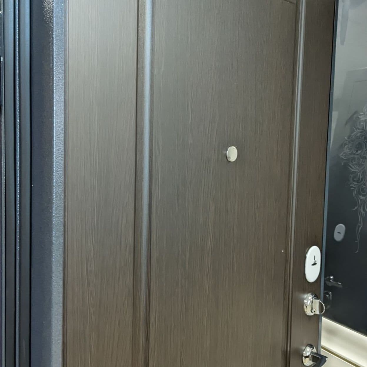 Купить Дверь входная "КЁЛЬН", венге