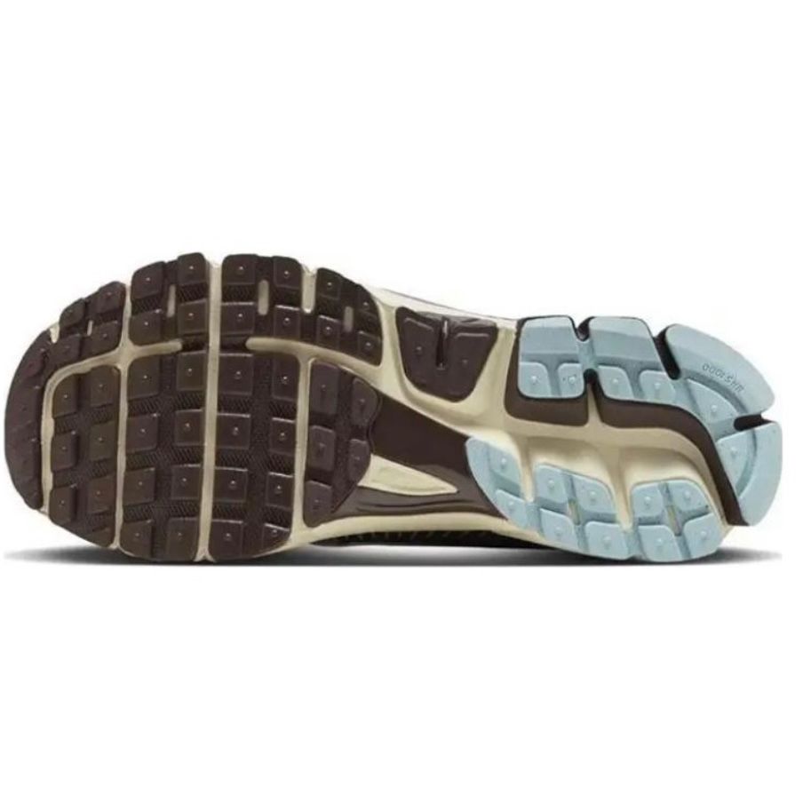 Купить Nike Air Zoom Vomero 5