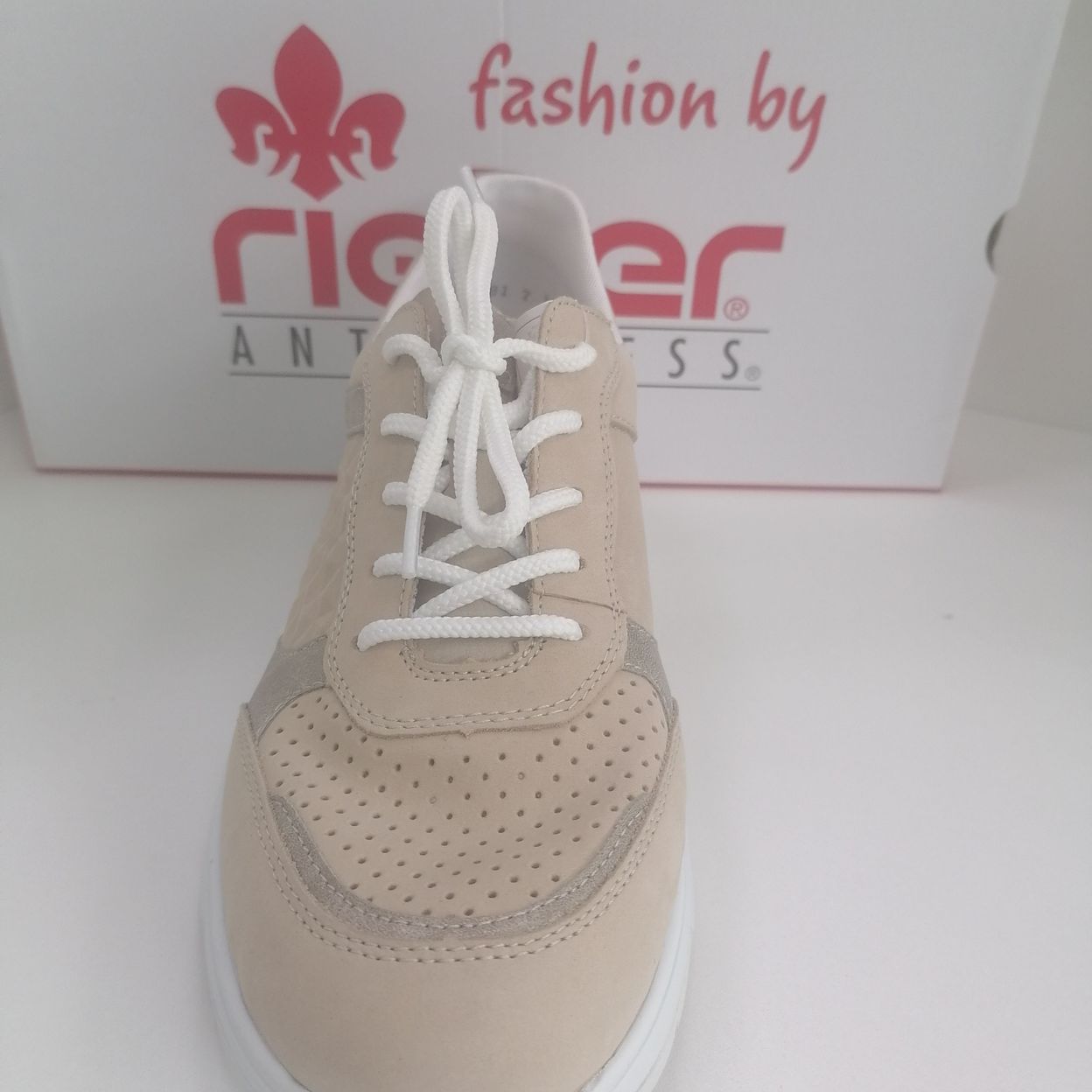 Купить Кроссовки женские Rieker