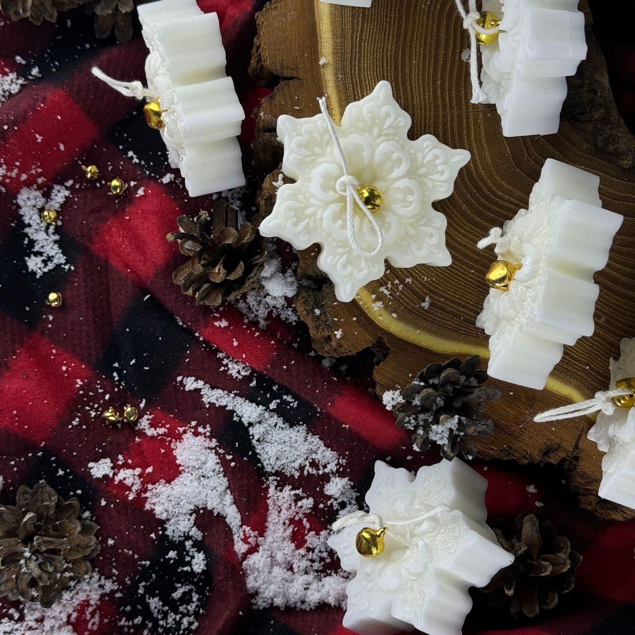 Купить Свеча: "Снежинка остроконечная"