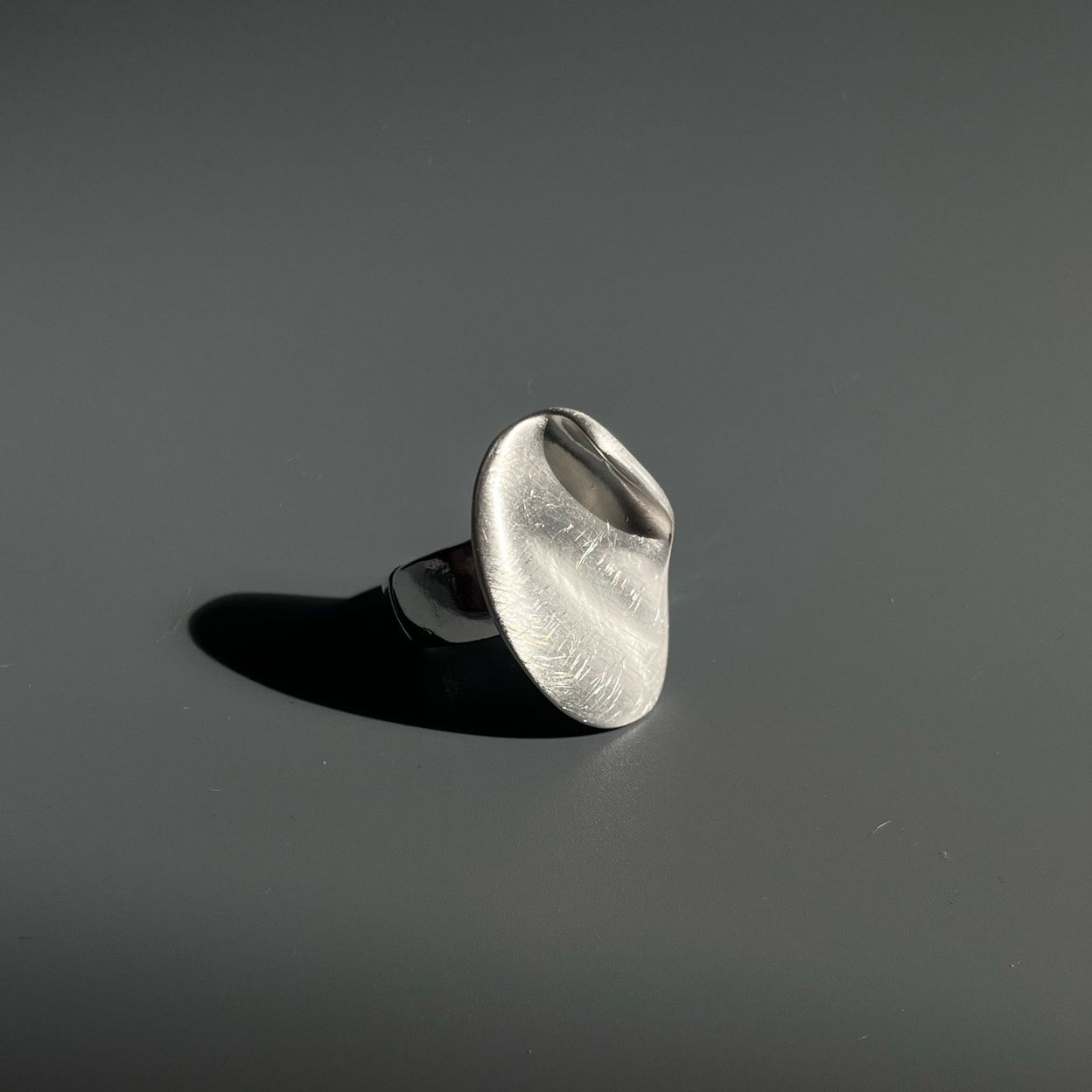 Купить Кольцо Metal petal 2