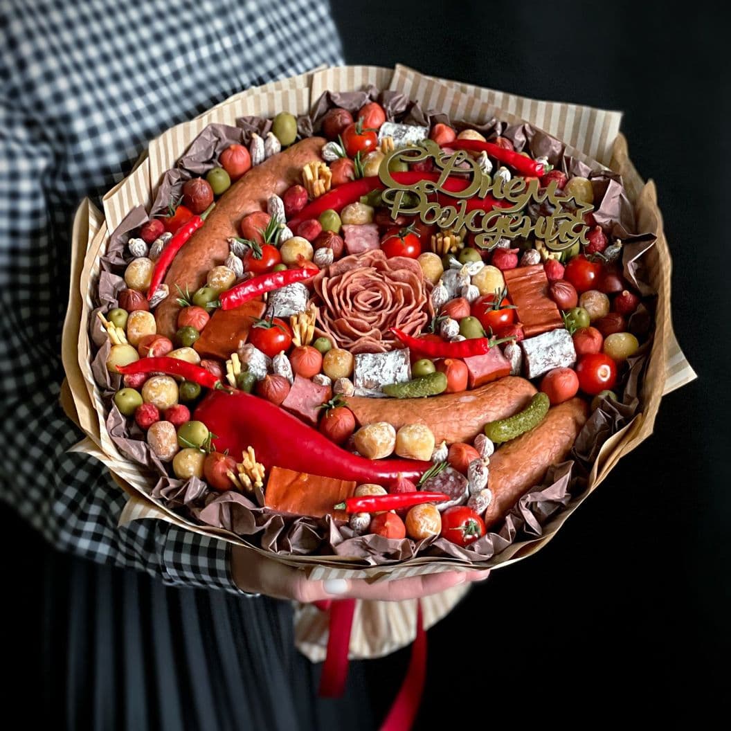 Купить Колбасный букет гигант арт. 457