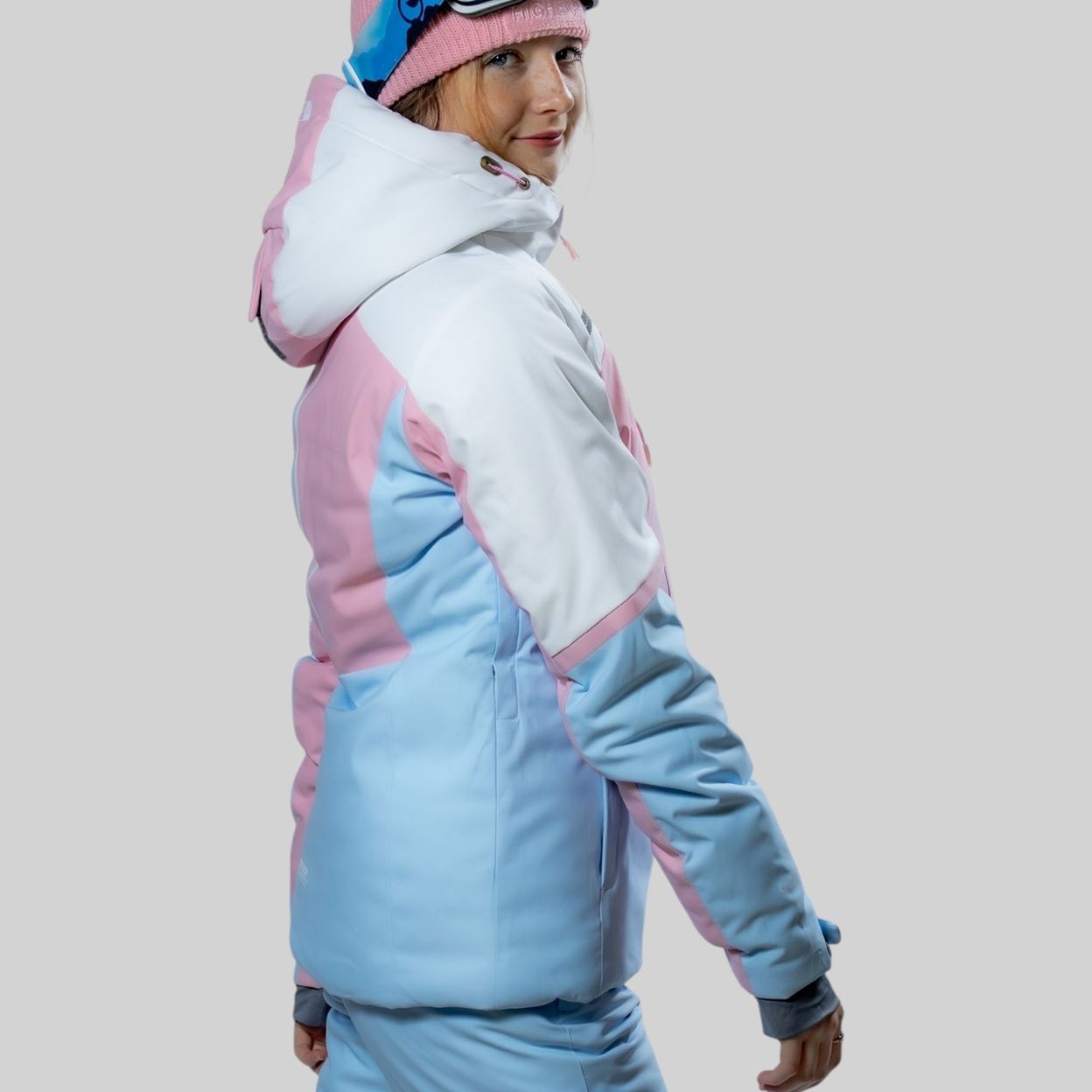 Купить Горнолыжный костюм