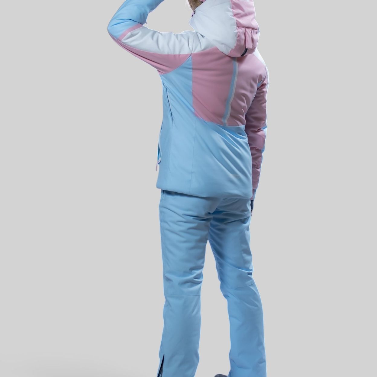 Купить Горнолыжный костюм