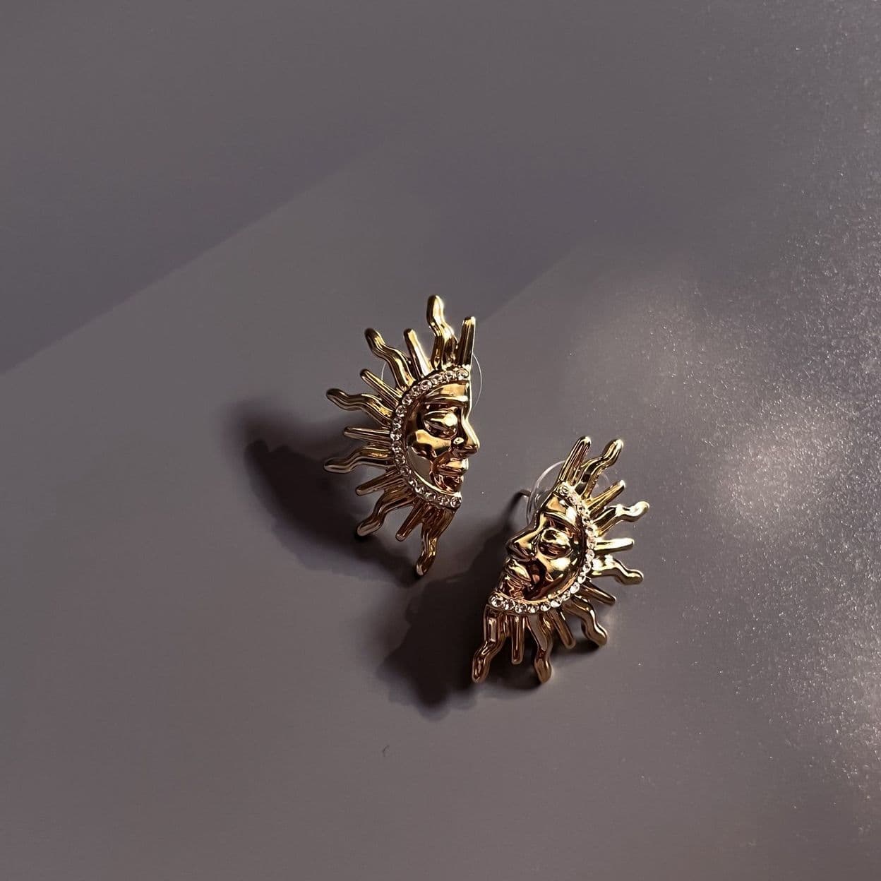 Купить Серьги The sun