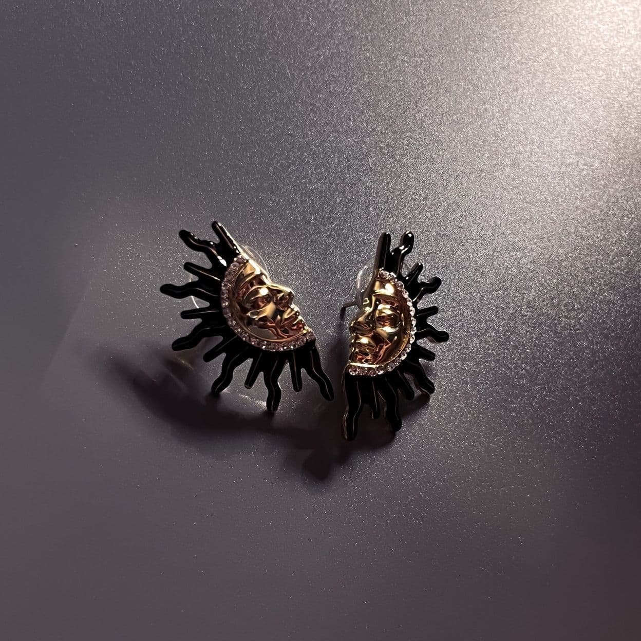 Купить Серьги The sun