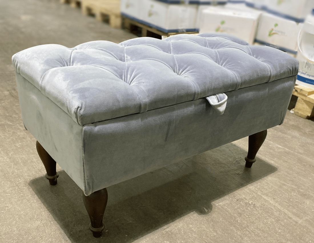 Купить Банкетка на деревянных  ножках