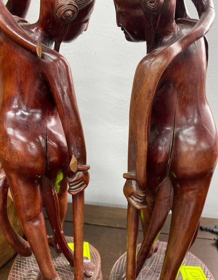 Купить Две деревянные статуэтки в китайском стиле