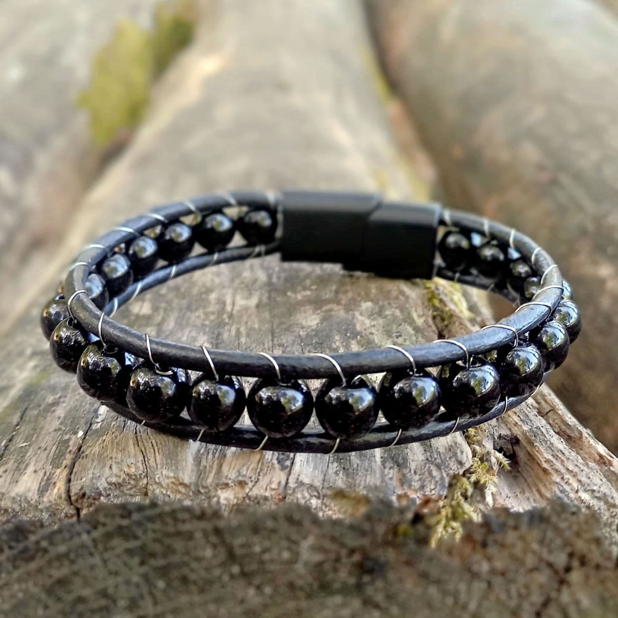 Купить Оникс глянцевый, кожа, сталь. Браслет мужской / женский кожаный из натуральных камней Оникс черный глянцевый (арт. DMBR021)