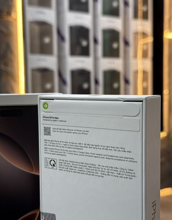 Купить iPhone 16 Pro Max 1Tb