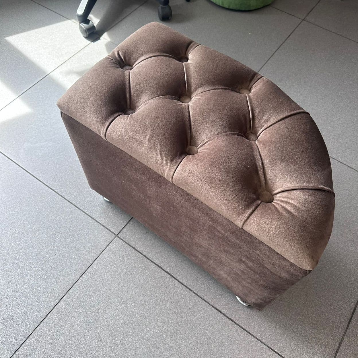 Купить Скошенная банкетка