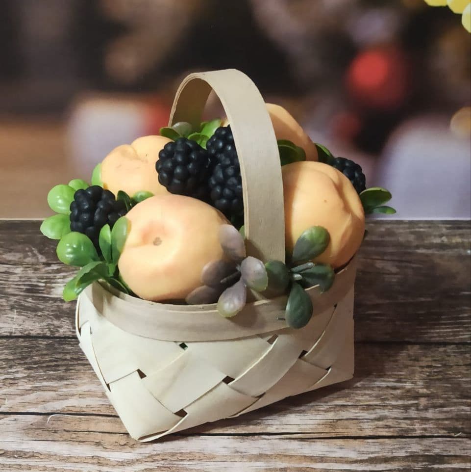 Купить Мыло ручной работы " Корзина с абрикосами"