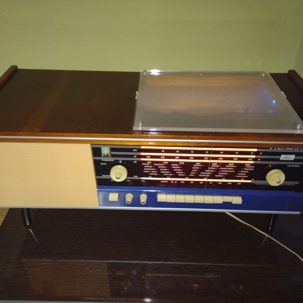 Купить Радиола Иоланта c Bluetooth