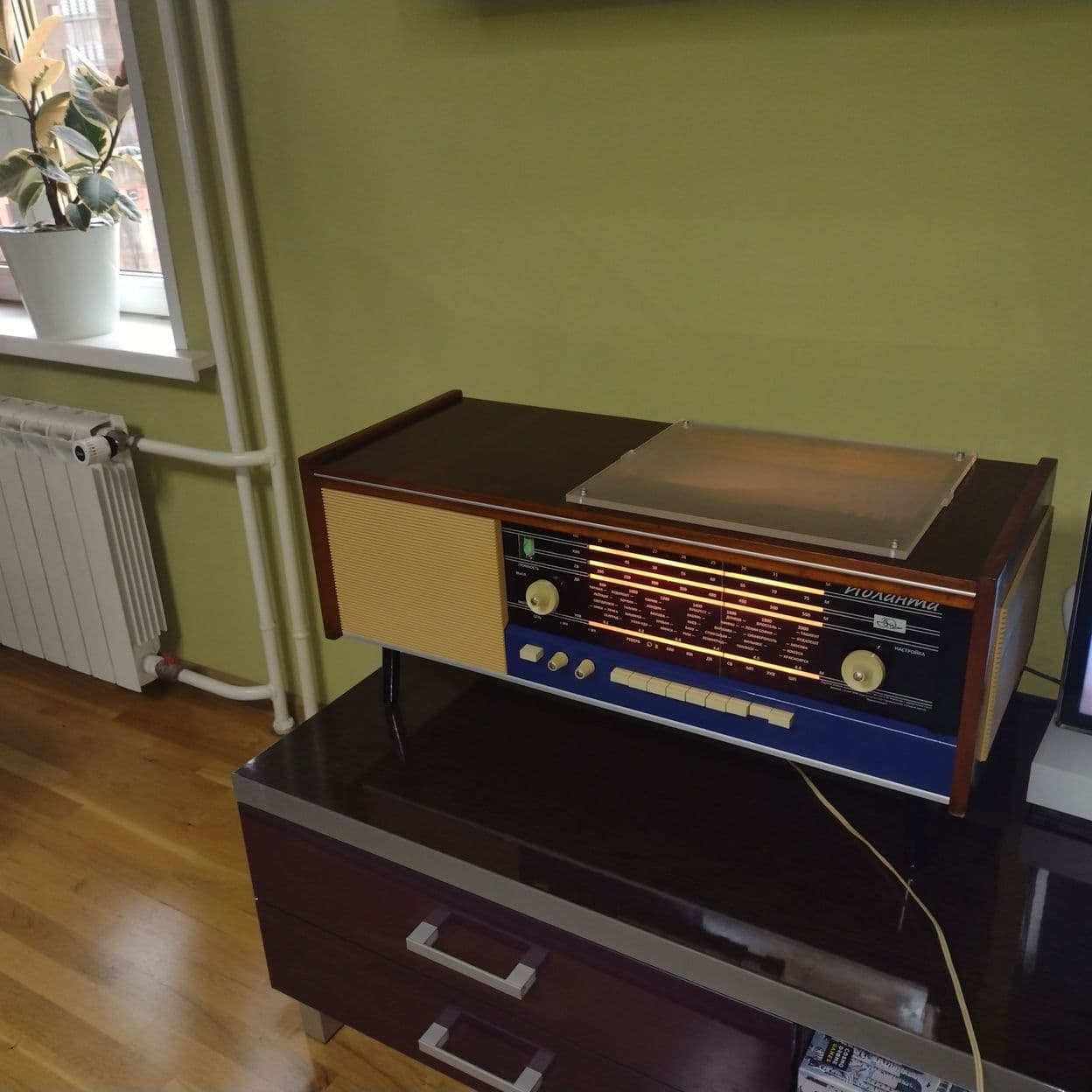 Купить Радиола Иоланта c Bluetooth