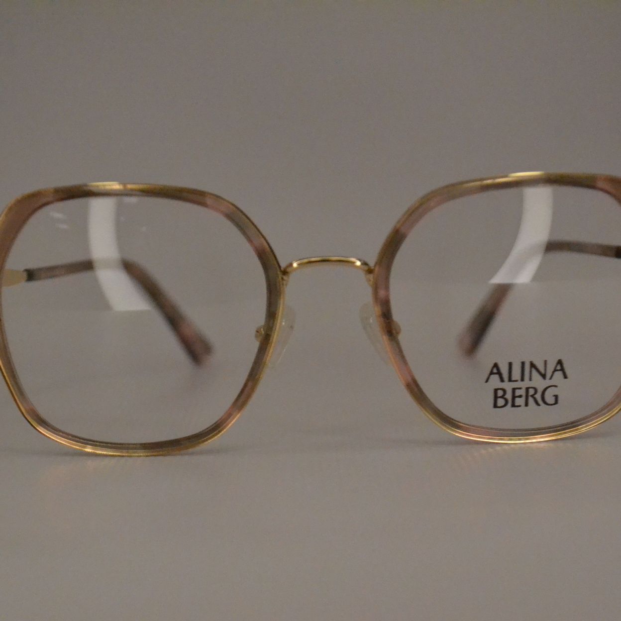 Купить ALINA BERG АВ-8211 С2