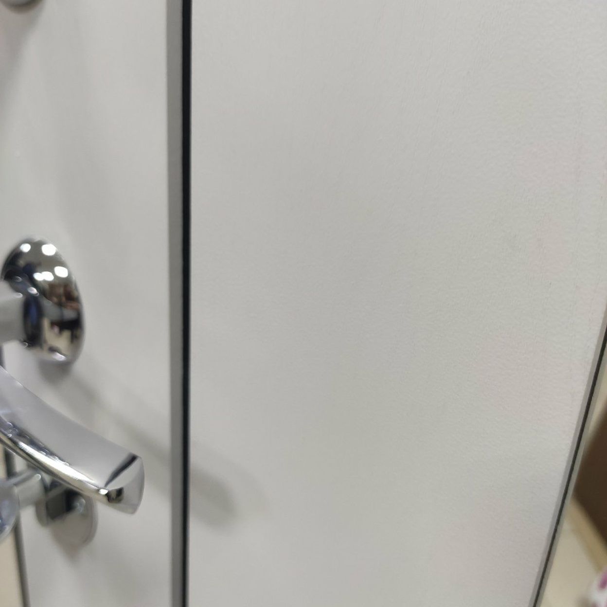 Купить Дверь входная "СТЕЛС белый снег", ЗЕРКАЛО, ЮДМ