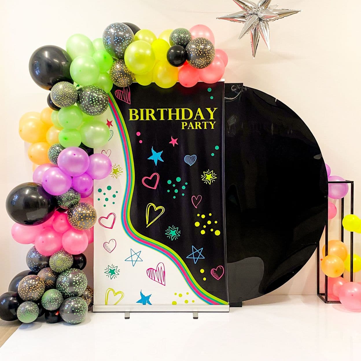 Купить Фотозона за 1 день — Неон