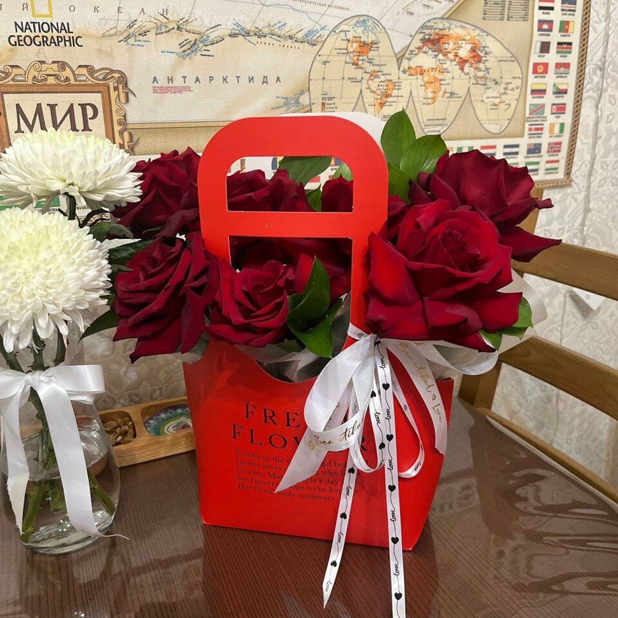 Купить Букет в сумочке "WOW"