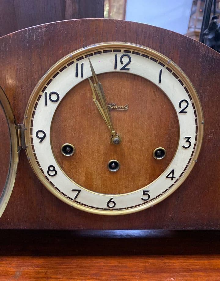 Купить Старинные каминные часы