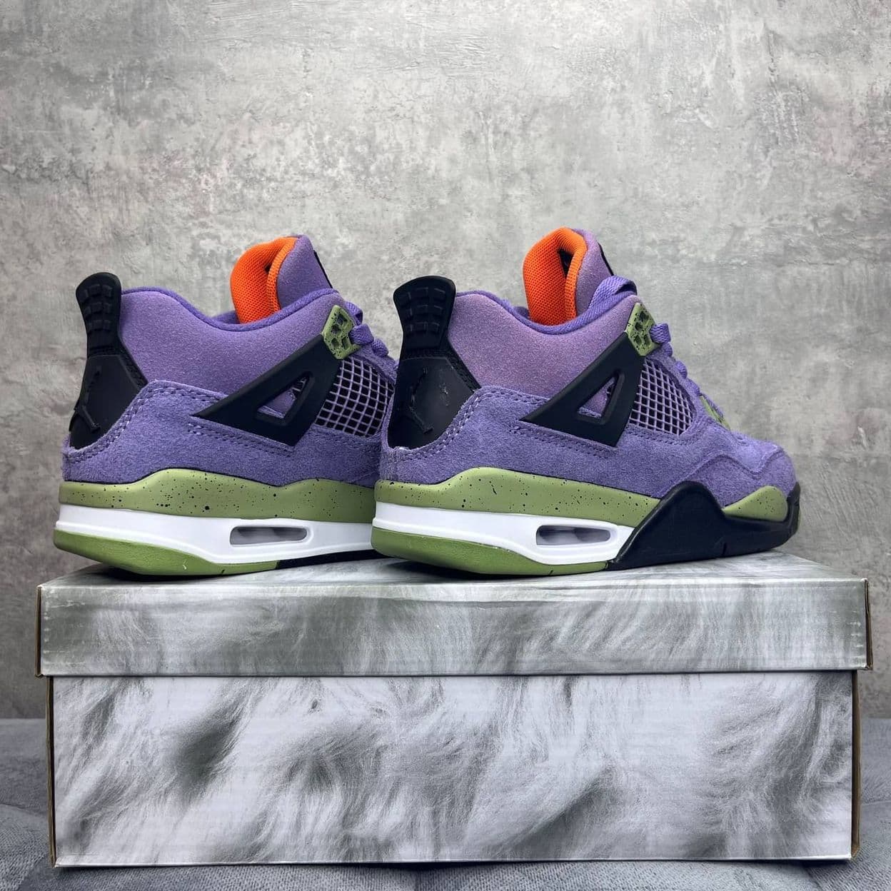 Купить Nike Air Jordan 4 Retro WMNS "Canyon Purple"