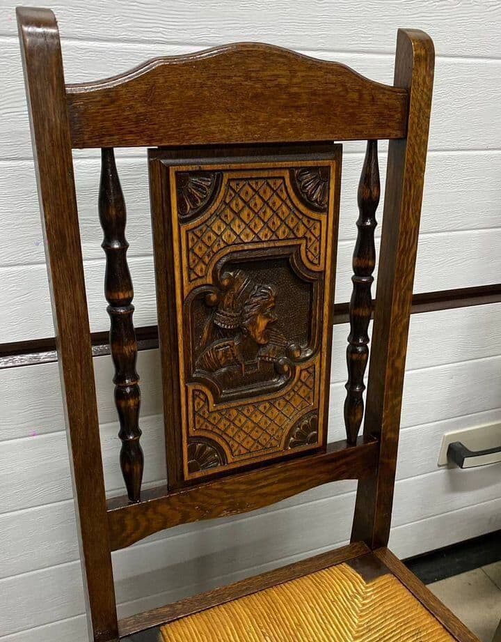 Купить Старинные стулья 6 шт