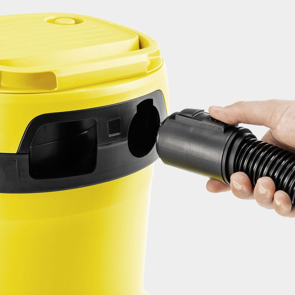 Купить Пылесос Karcher WD 2 PLUS V-12/4/18 1000 Вт 12 л