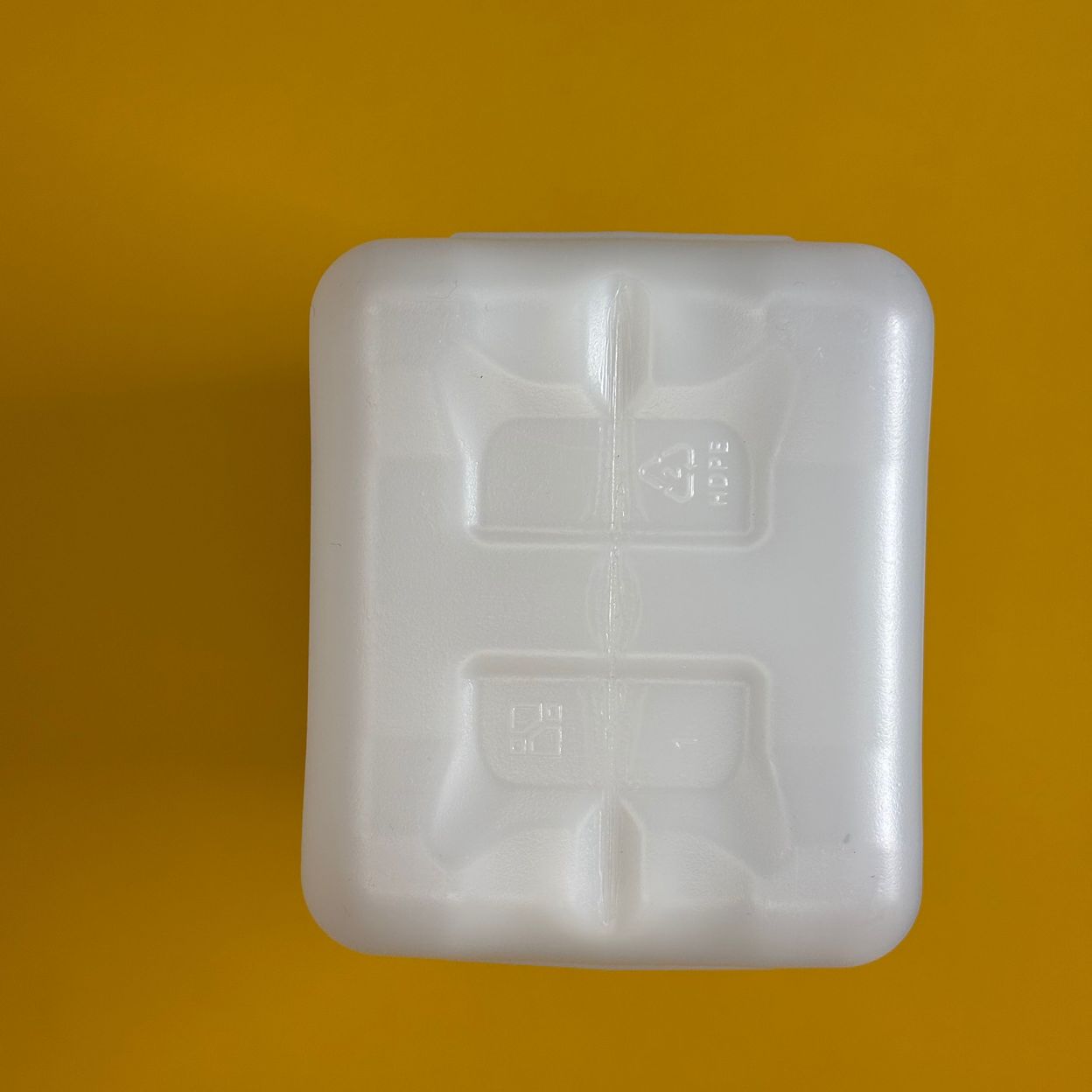 Купить Ёмкости для смешивания бензина и масла