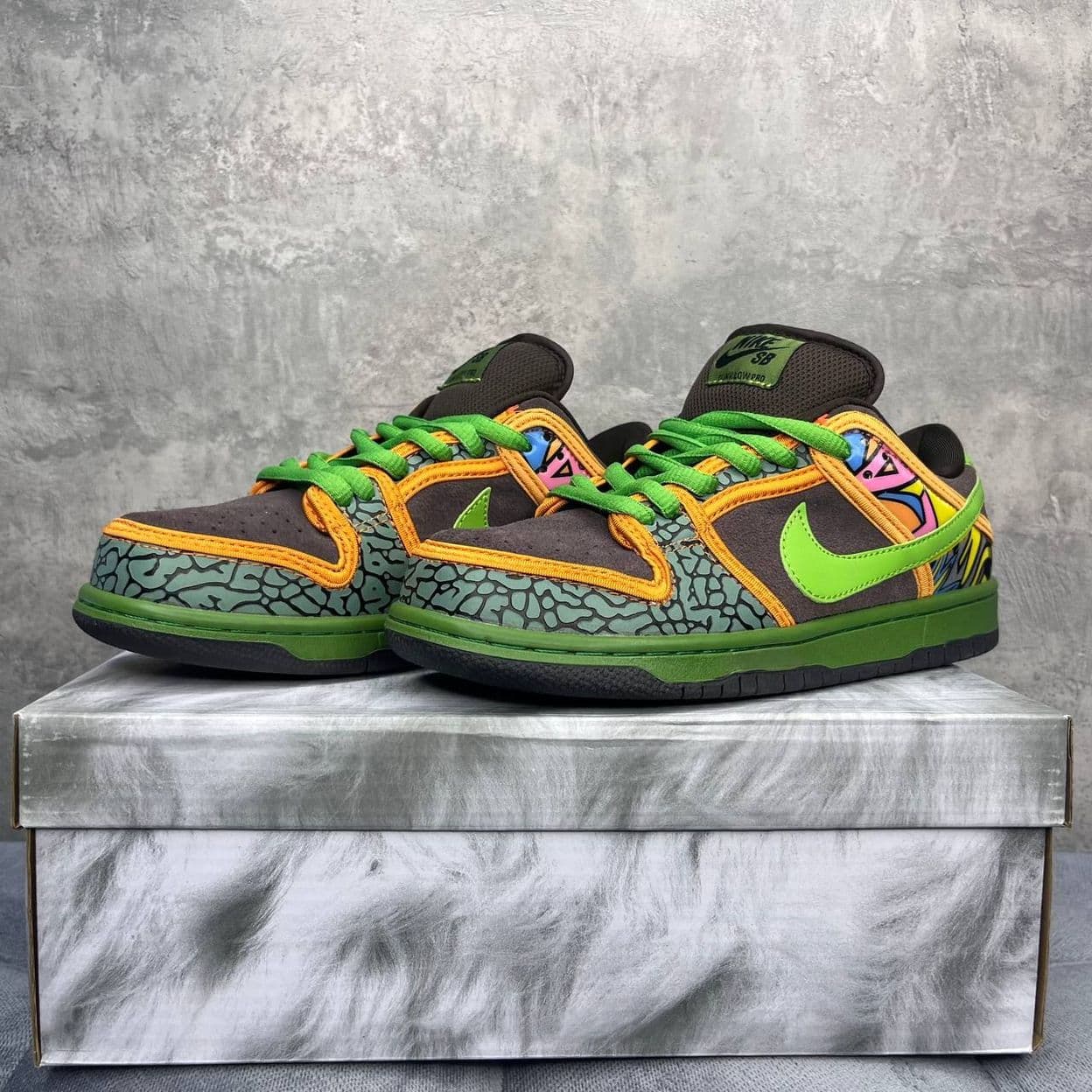 Купить Nike SB dunk low When Pigs Fly X Concepts