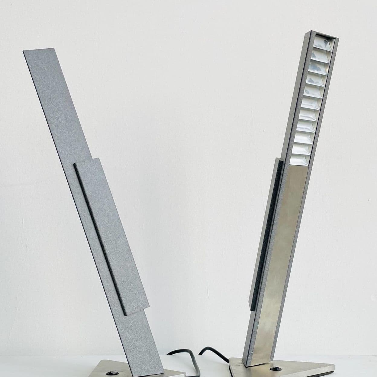 Купить Пара настольных металлических ламп