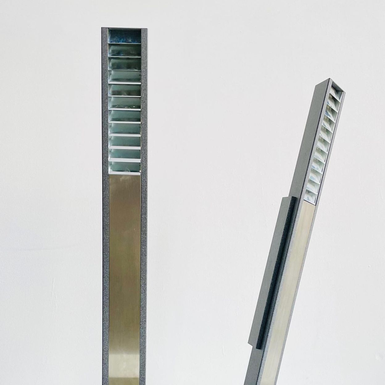 Купить Пара настольных металлических ламп