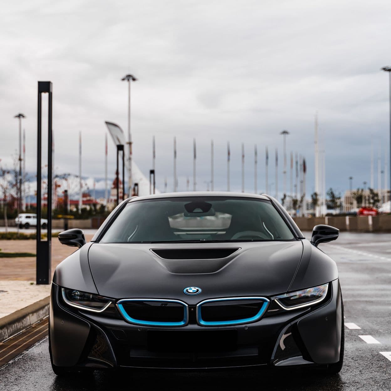 Купить BMW i8