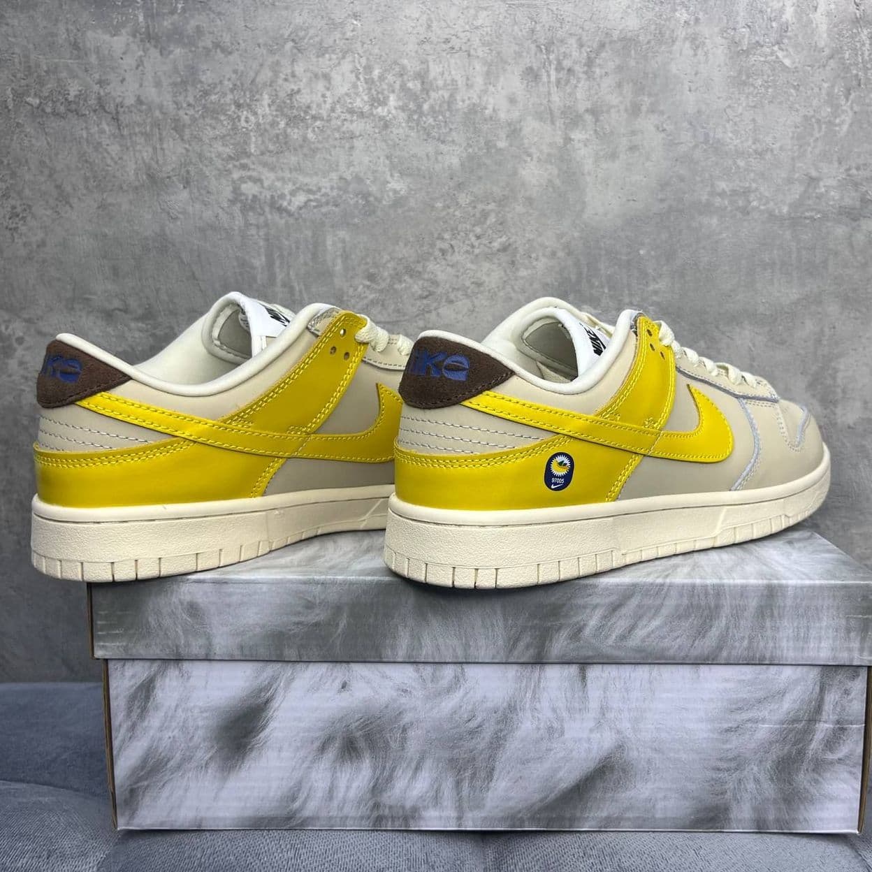 Купить Nike Dunk Low LX WMNS "Banana"