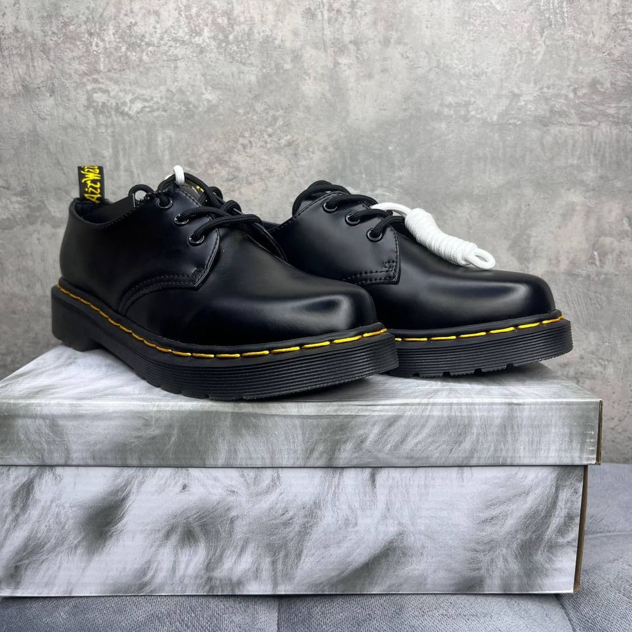 Купить Dr. Martens Wildhorse