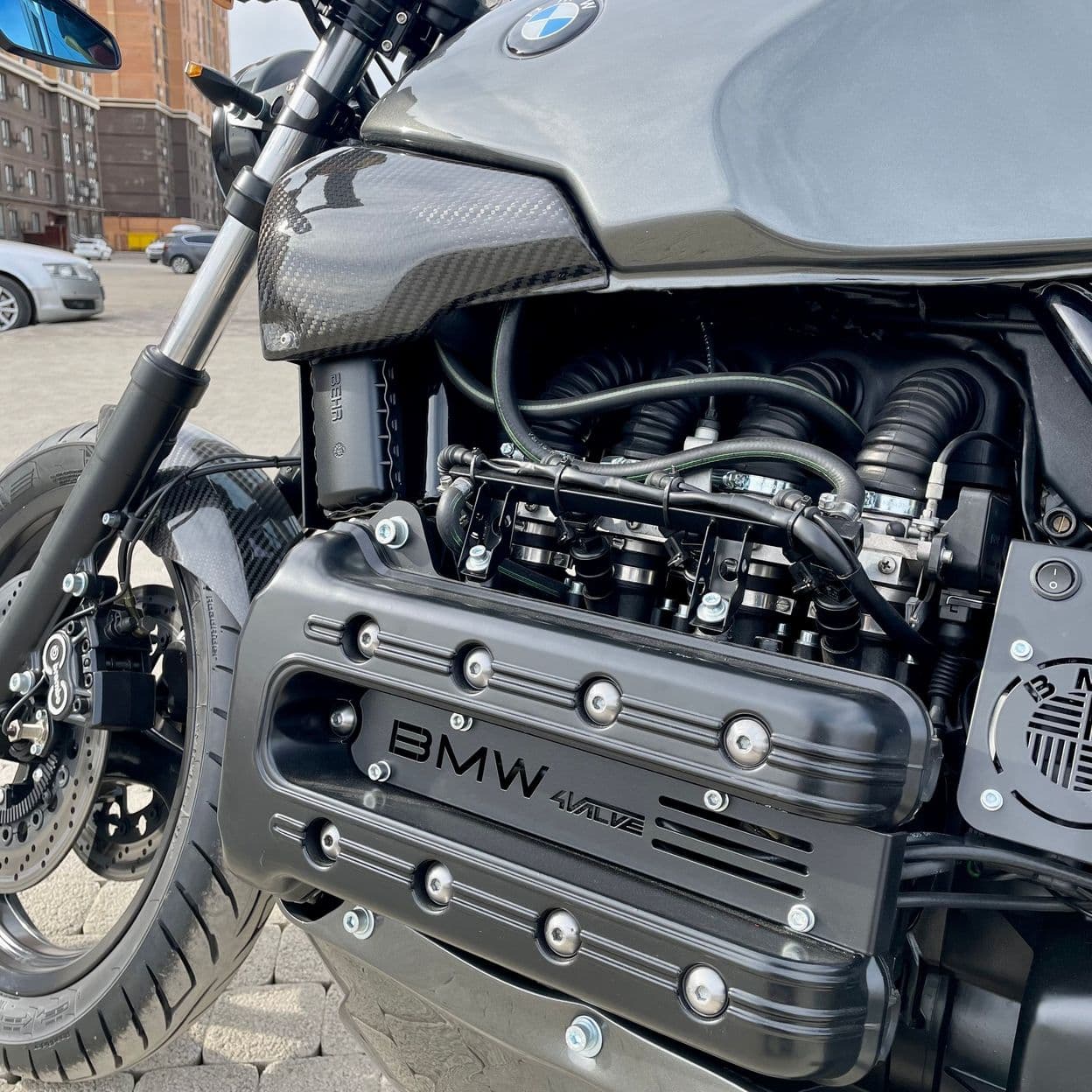 Купить Спойлер боковой под бак BMW K1, K100, K1100 Карбон, пара