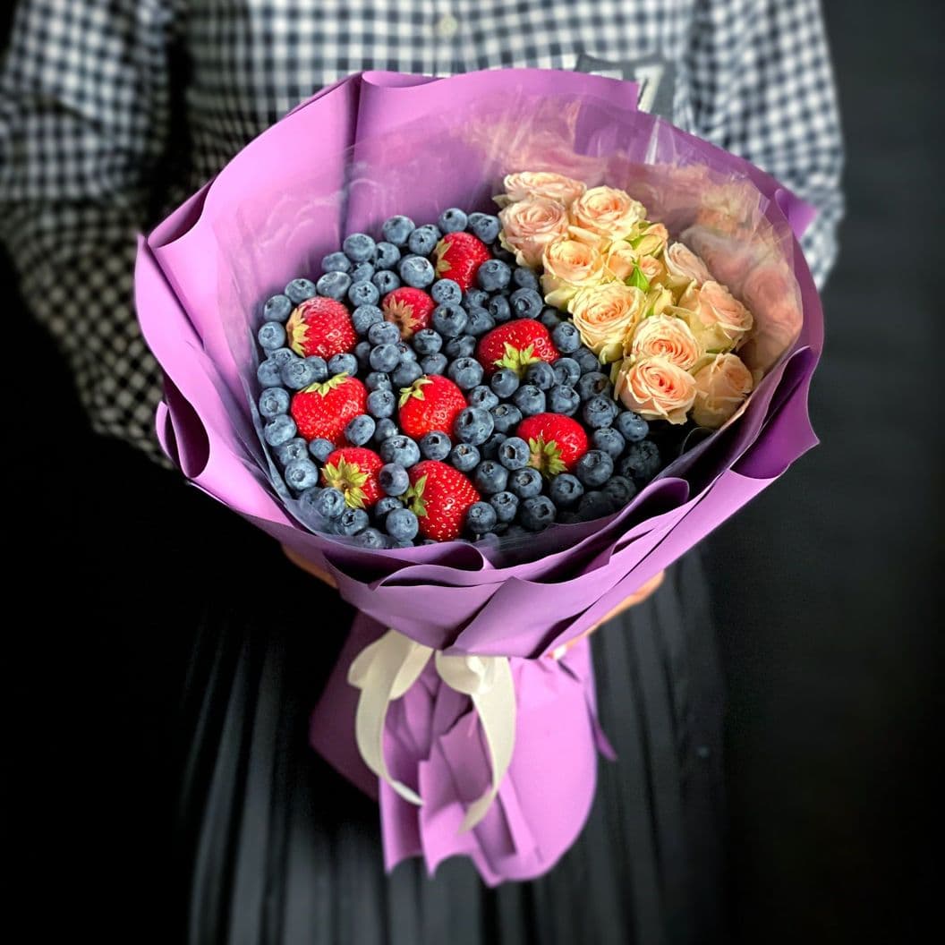 Купить Букет из ягод арт. 507