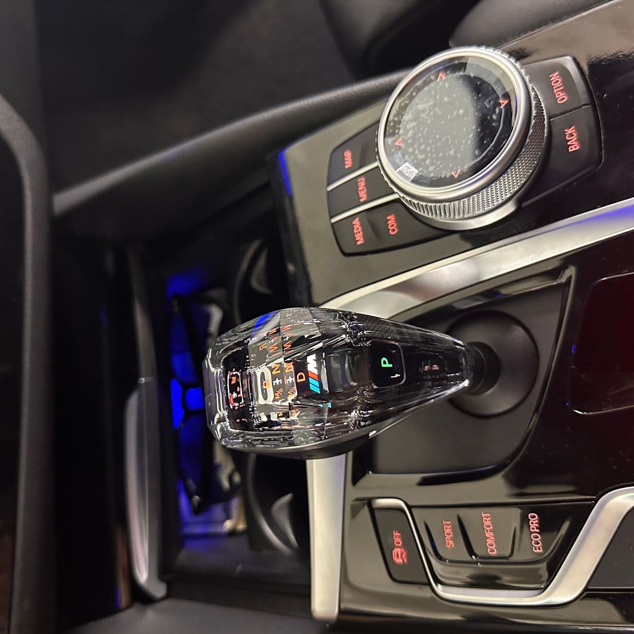 Купить Хрусталь BMW 5 G30 ручка АКПП