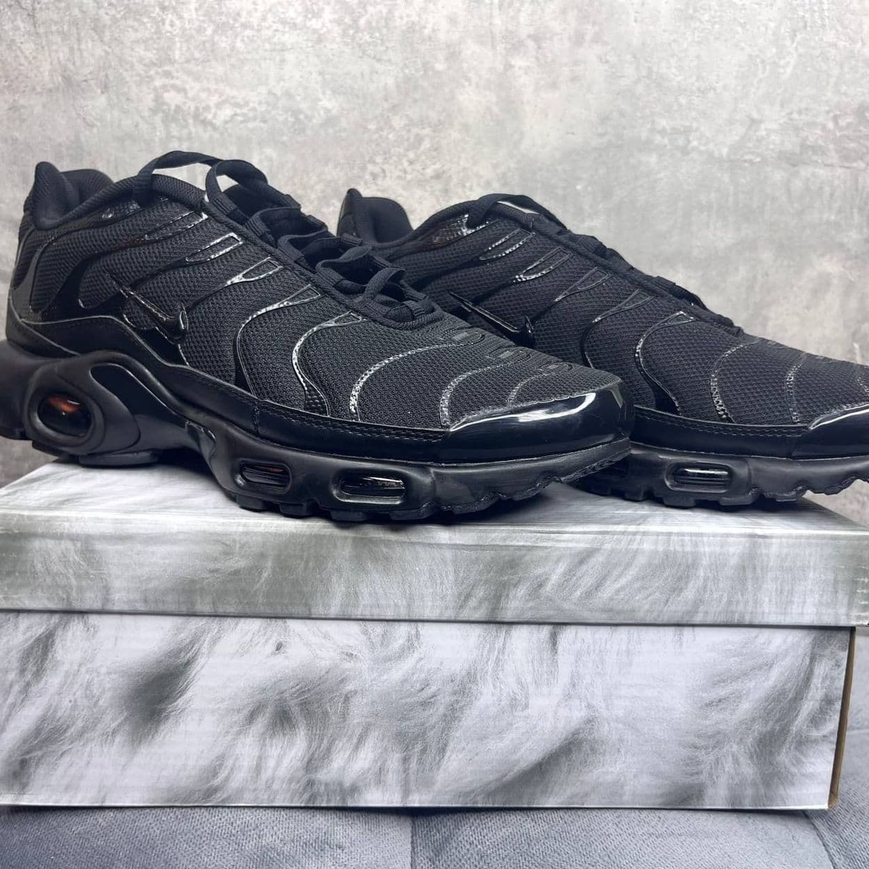 Купить Nike Air Max Tn Plus Black