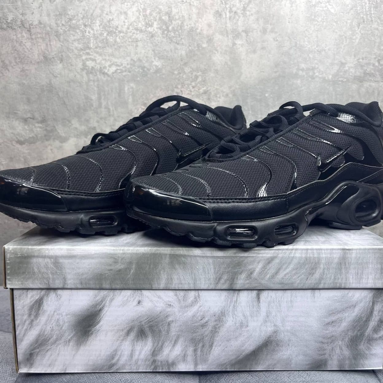Купить Nike Air Max Tn Plus Black