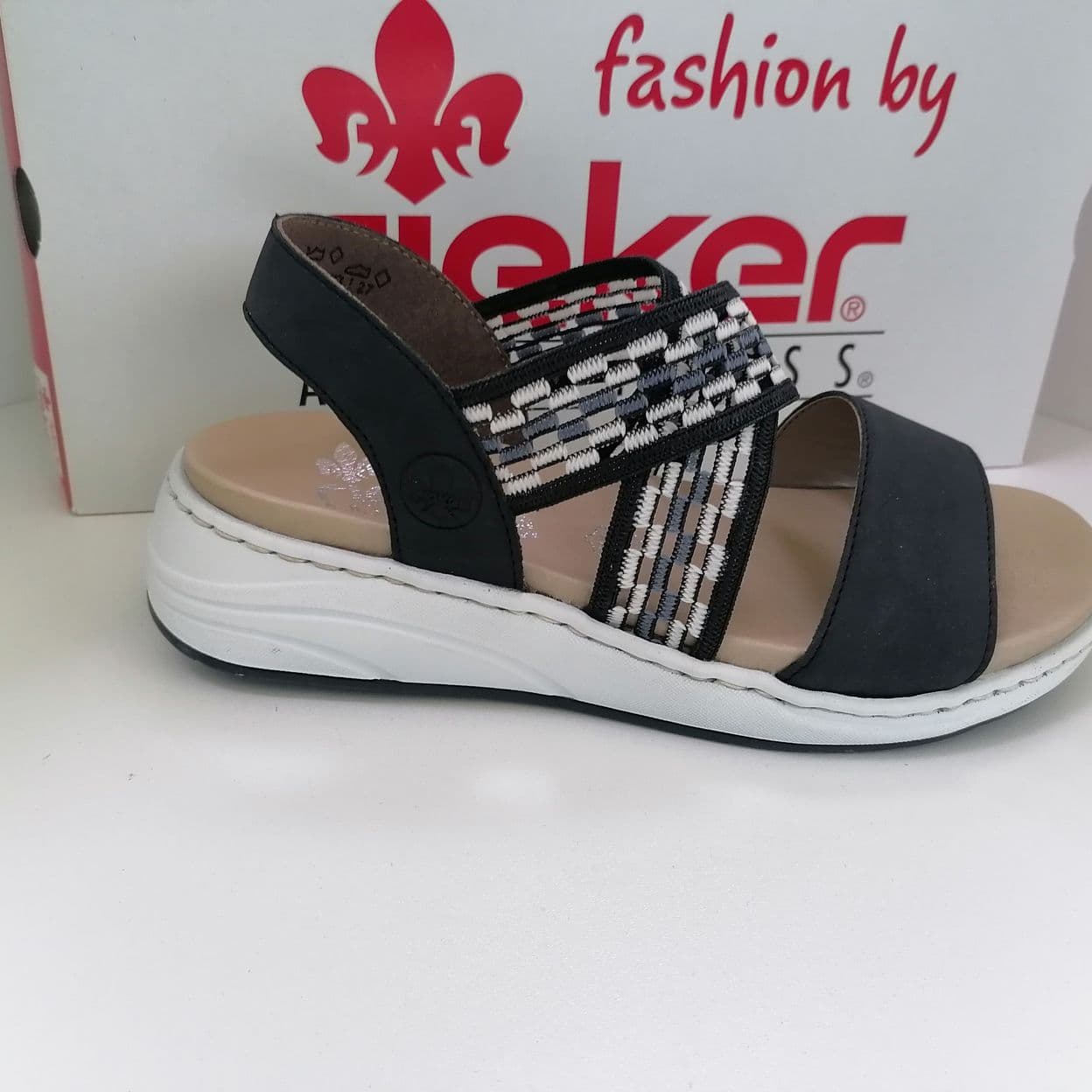 Купить Rieker Босоножки