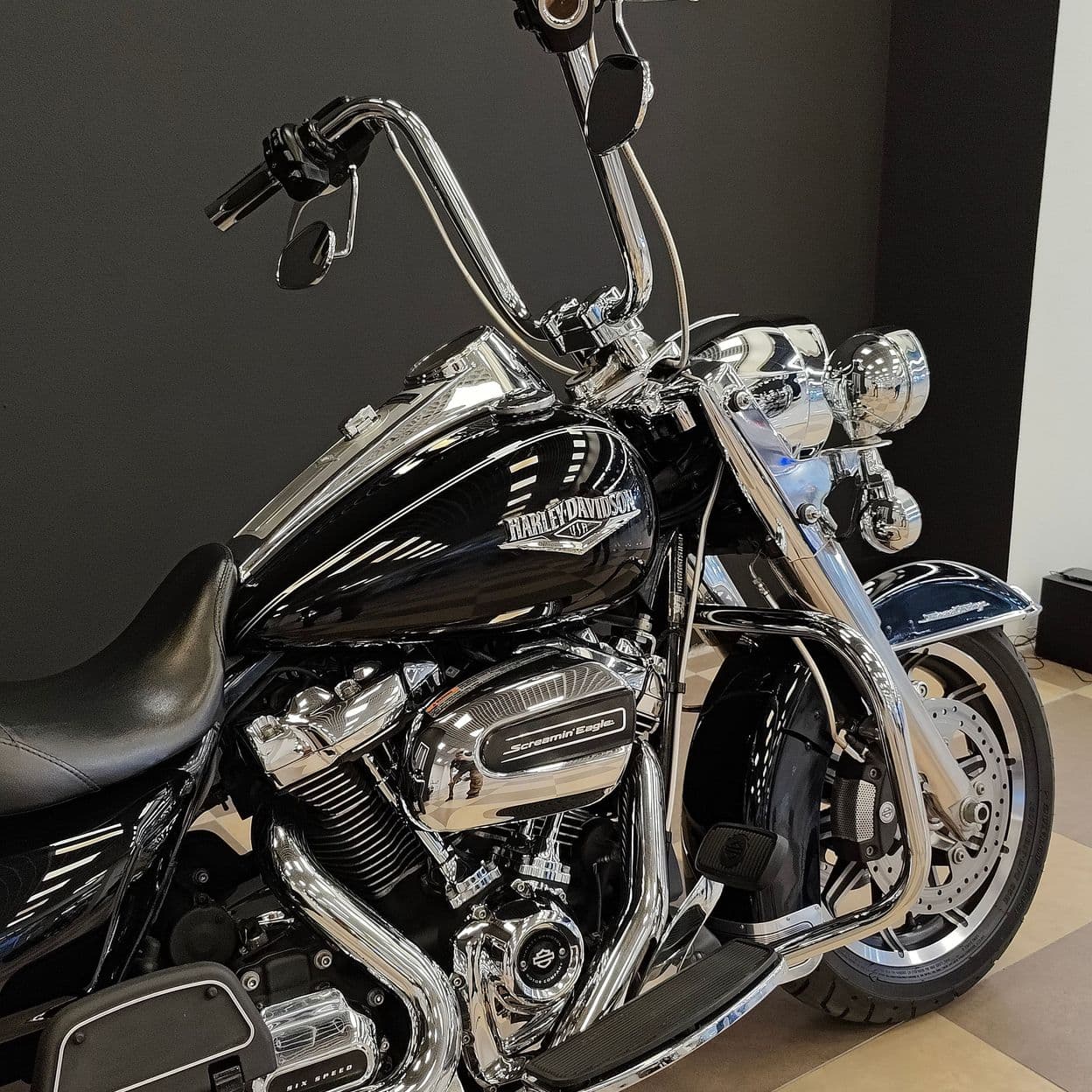 Купить Harley-Davidson Road King 