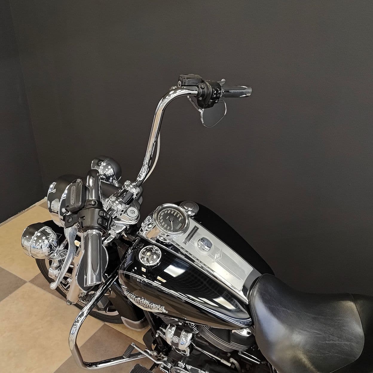 Купить Harley-Davidson Road King 
