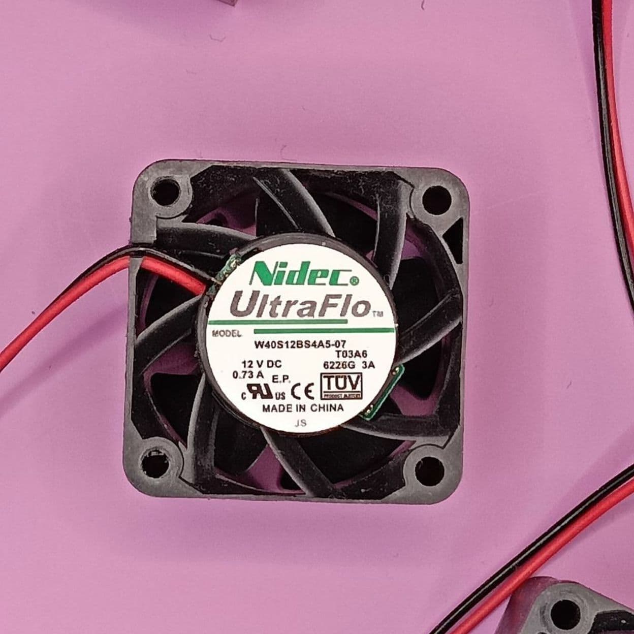 Купить Вентилятор NIDEC 40x40х28 3500 (0,73 A) 2 пин