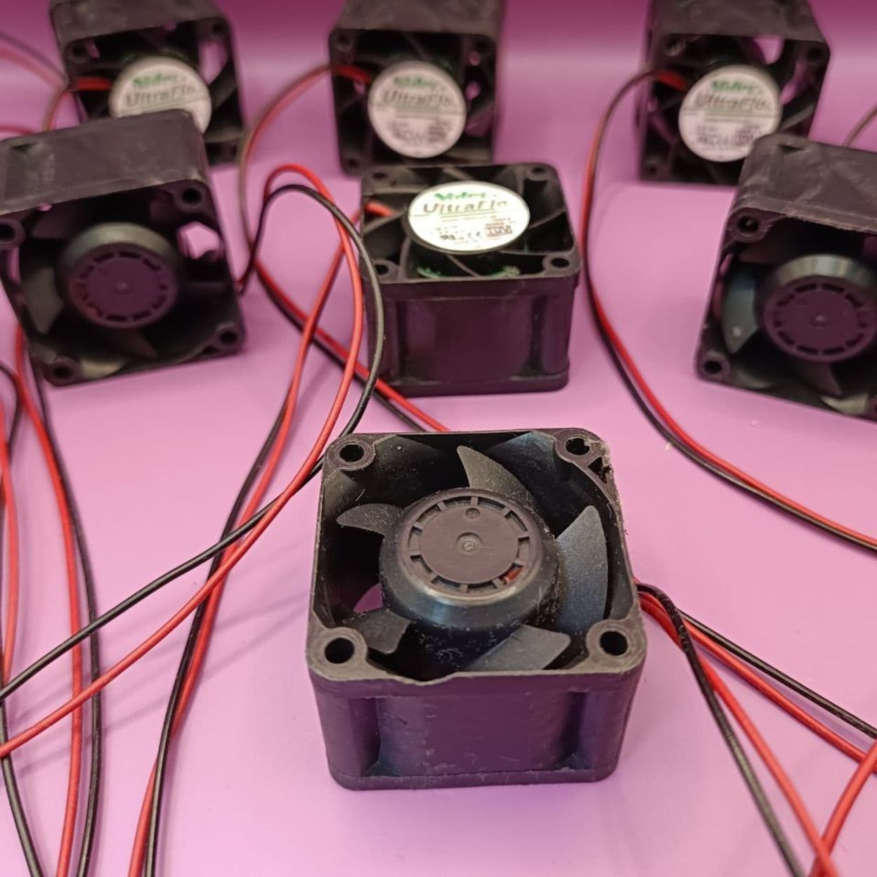 Купить Вентилятор NIDEC 40x40х28 3500 (0,73 A) 2 пин