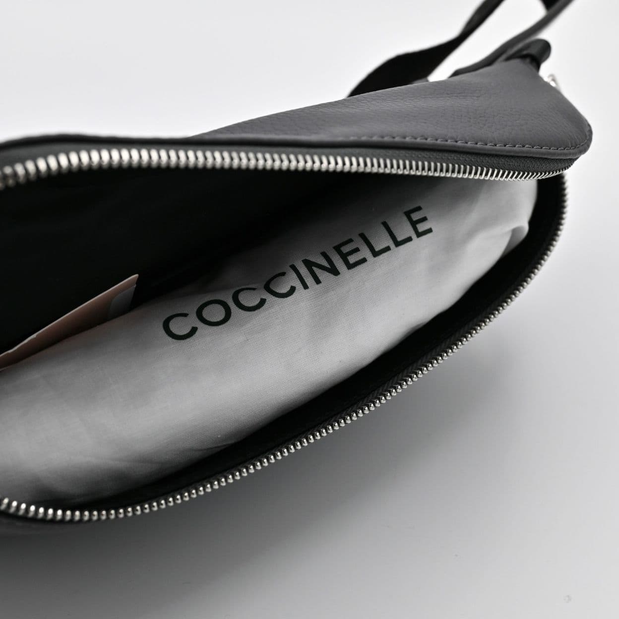 Купить Сумка поясная мужская Coccinelle