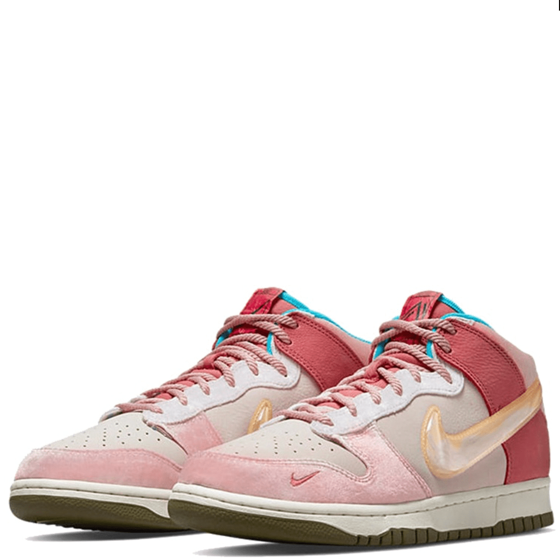 Купить Social Status x Nike Dunk Mid Strawberry Milk