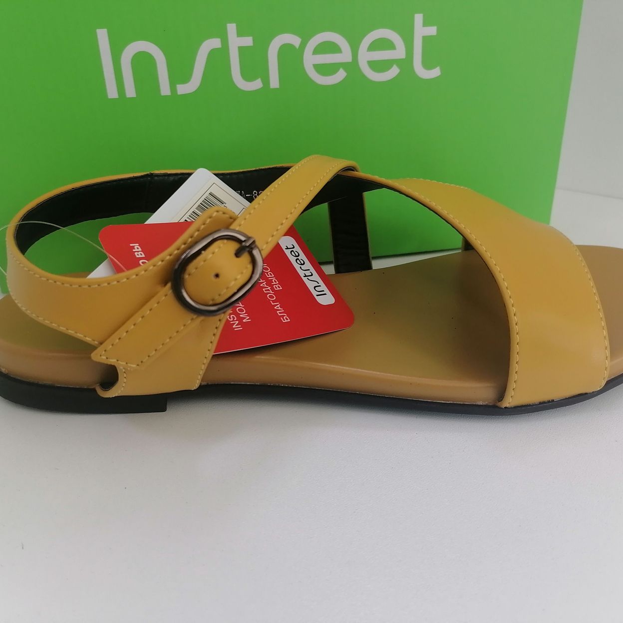 Купить Instreet Босоножки
